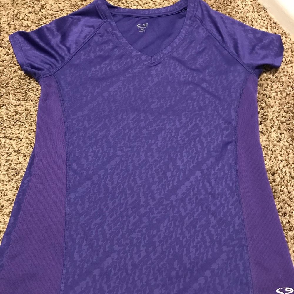 CHAMPION Athletic top